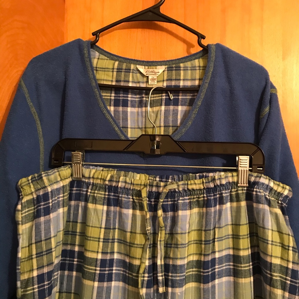 2 pc Kathryn pajamas size 2X
